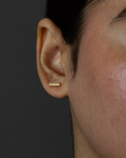 BAR LINE EARRINGS
