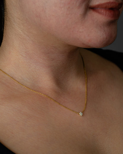 FLOWER PENDANT CHAIN