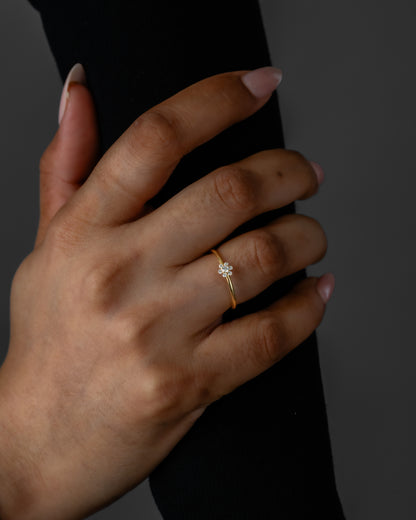 FLOWER RING