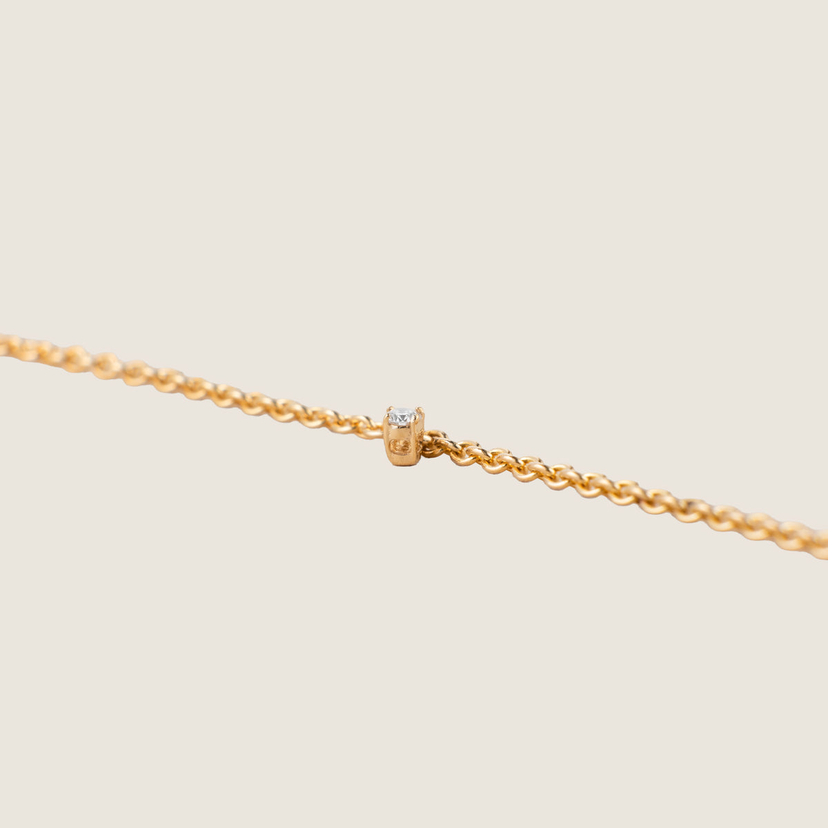 MULTI DIAMOND BRACELET
